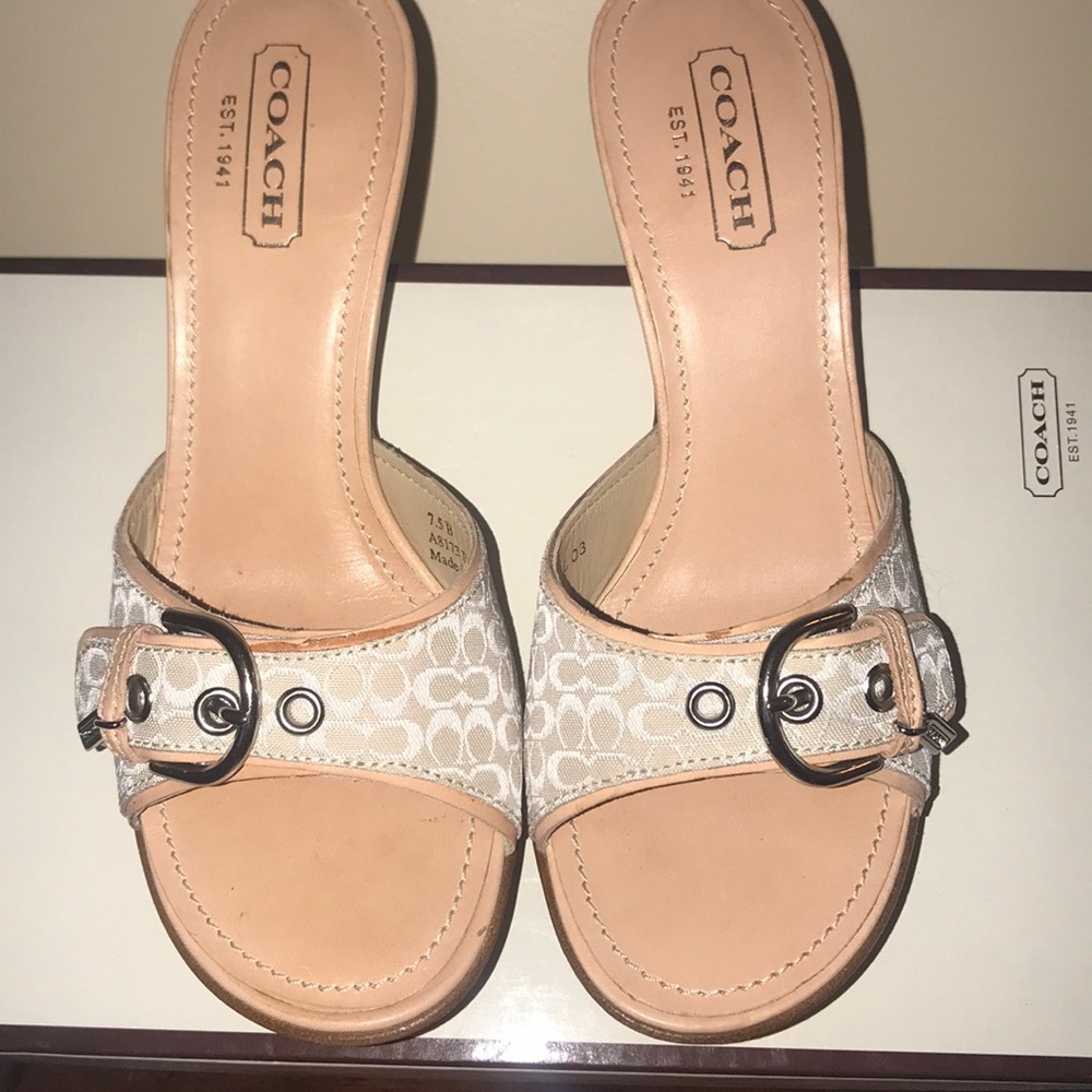 COPY - COACH Daryn Mini Logo Sandals Size 7.5